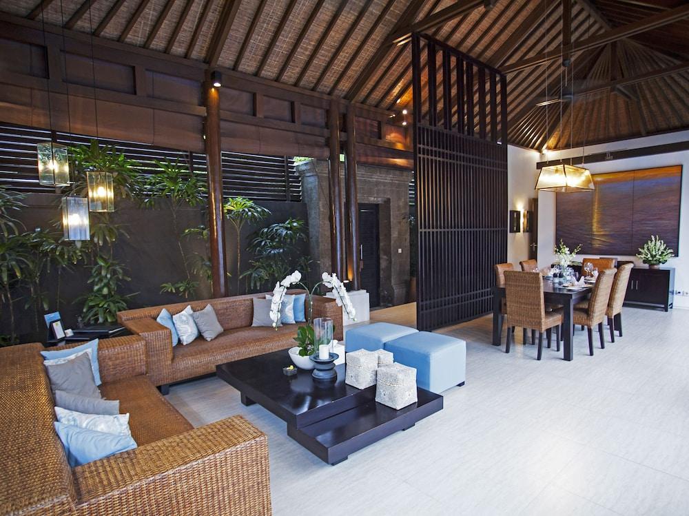 Lakshmi Villas 塞米亚克 外观 照片
