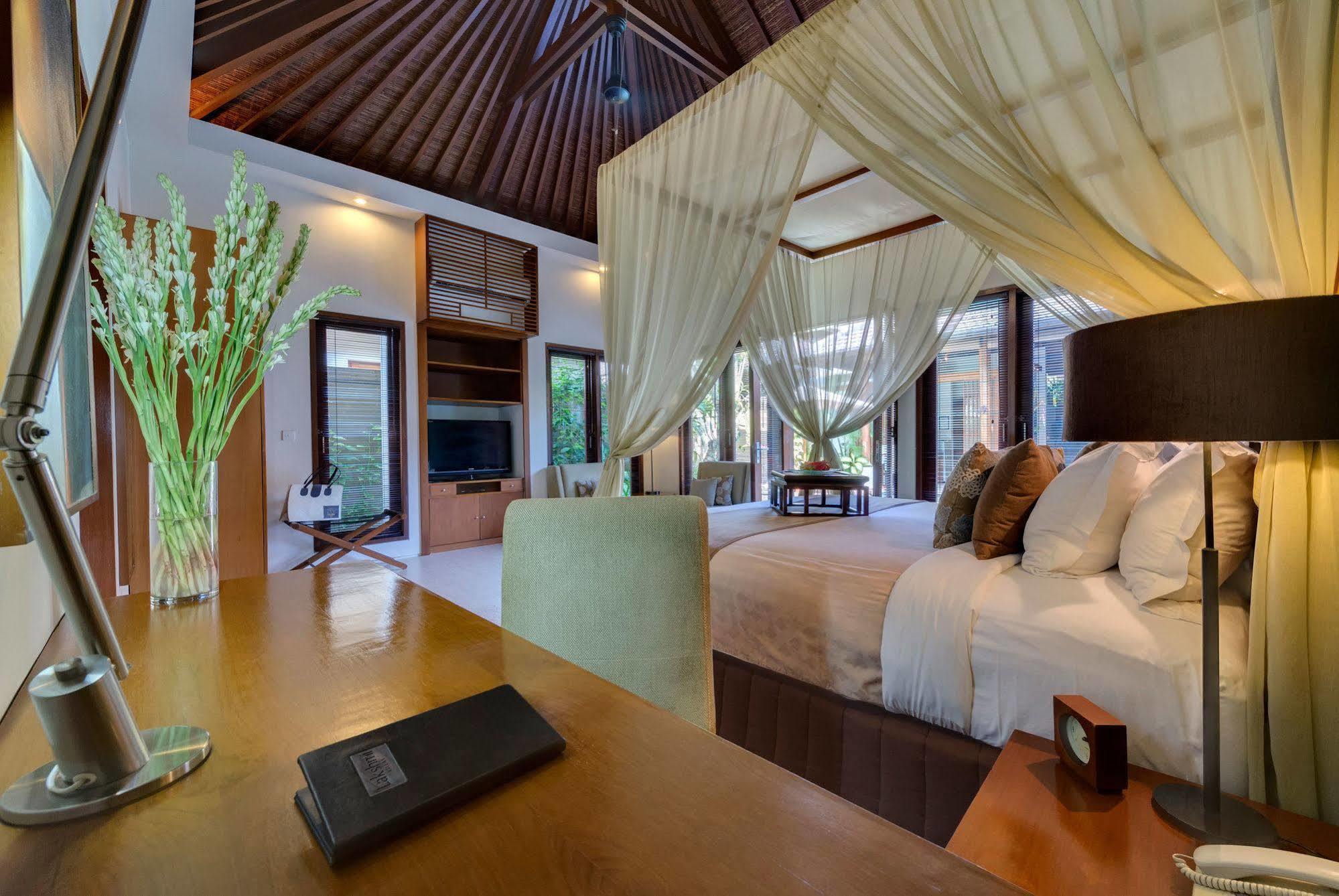 Lakshmi Villas 塞米亚克 外观 照片