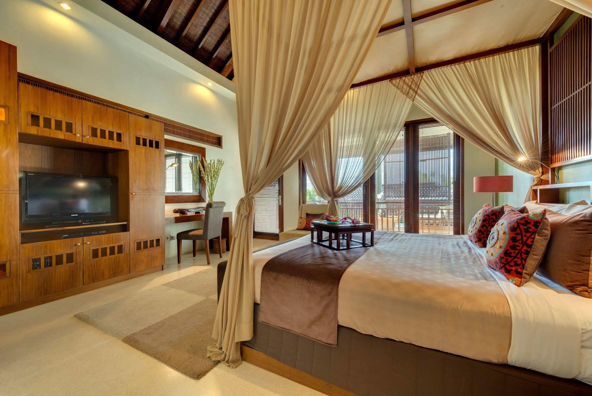 Lakshmi Villas 塞米亚克 外观 照片