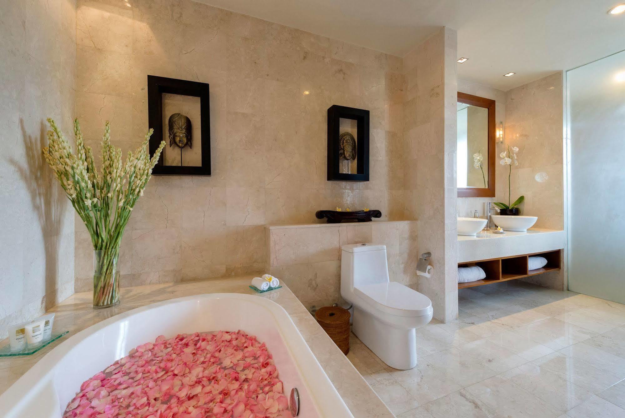 Lakshmi Villas 塞米亚克 外观 照片