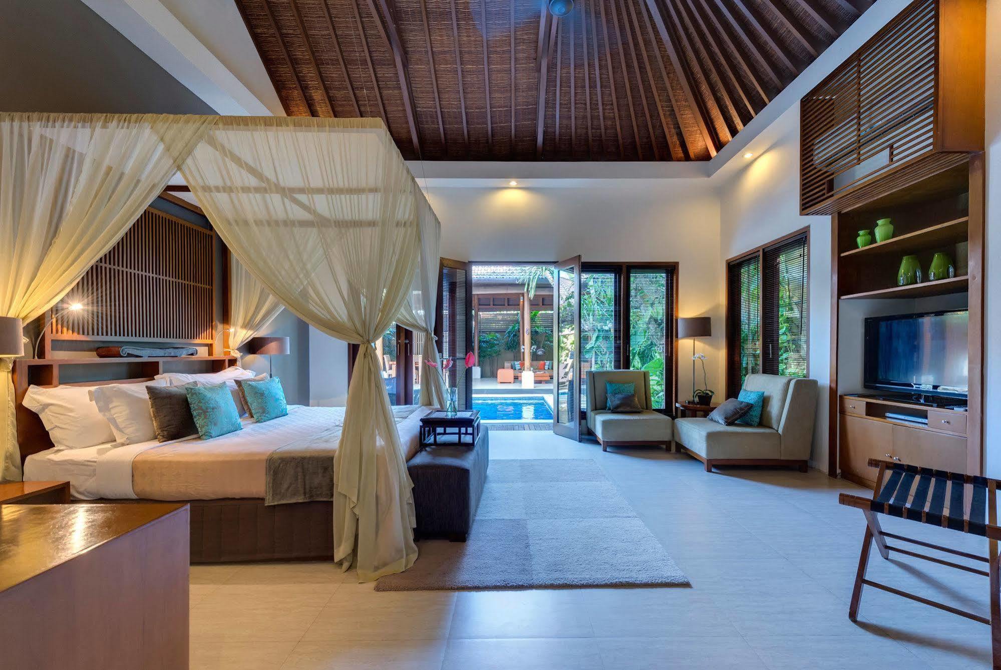 Lakshmi Villas 塞米亚克 外观 照片
